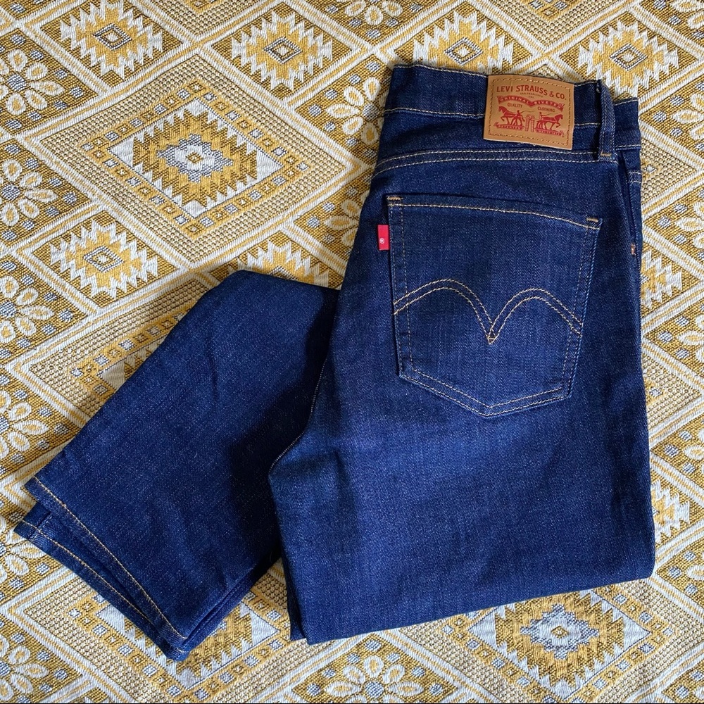 NWOT Levi’s Wedgie fit skinny dark wash sz31 - Picture 4 of 4